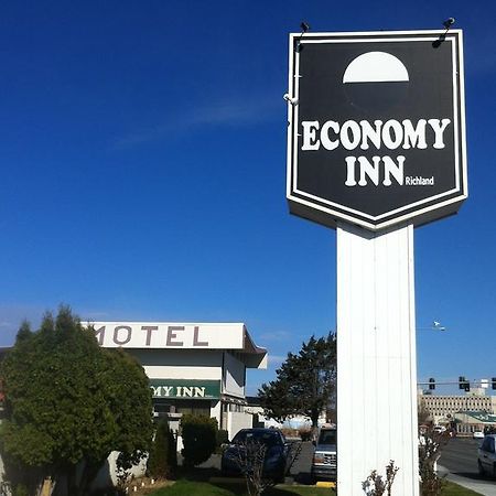 Economy Inn Richland Exteriör bild