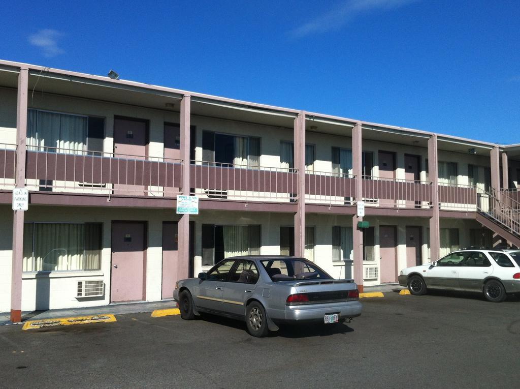 Economy Inn Richland Exteriör bild